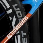 CUBE-Elite-240-C62-Pro-carbon-n-blue-n-red-722840-1-1.jpg
