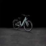 Cube-850800-20142811-Ella-240-aloegreen-n-white-1-1.jpg