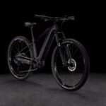 Cube-Reaction-Hybrid-ONE-800-blackline-a.jpg