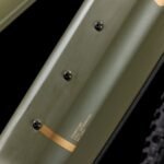 Cube-Reaction-Hybrid-Pro-800-dustyolive´n´gold-1.jpg