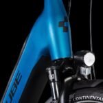 Cube-Supreme-Hybrid-Deluxe-ONE-625-electricblue´n´black-1.jpg
