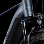 Cube-Touring-Hybrid-Pro-625-metallicgrey´n´chrome.jpg