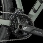 Cube_Attention-swampgrey-n-black_703100_-1-1.jpg