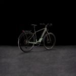 cube-812910-20141843-Kathmandu-Hybrid-C62-SLT-400X-stellar-n-origanogreen-1-1.jpg